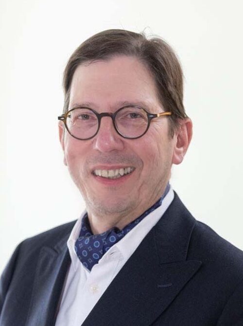 Dr. Alexander Gosten